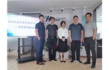 長(zhǎng)宏科技教學(xué)會(huì)議一體機(jī)代理政策好，服務(wù)也非常有保障！